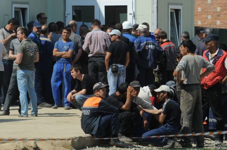 Таджикские трудовые мигранты в России