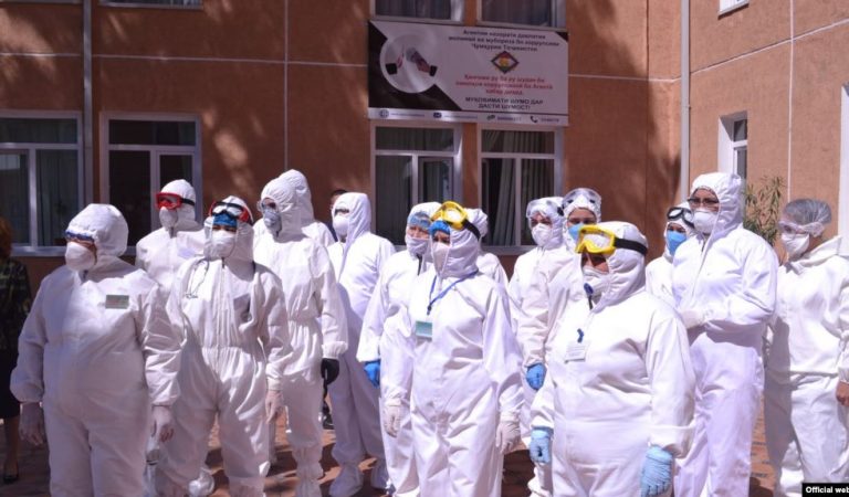Дар соли 2020 аз вилояти Суғд 40 табиб ба муҳоҷирати корӣ рафтаанд Дар соли 2020 аз вилояти Суғд 40 табиб ба муҳоҷирати корӣ рафтаанд