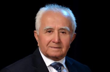 Олими забоншиноси тоҷик