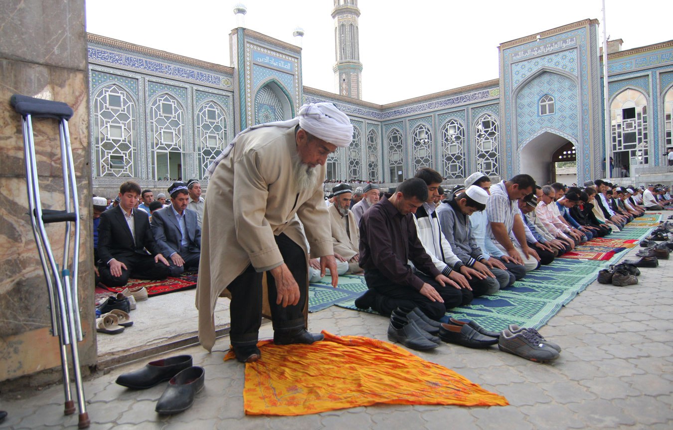 Мусульманский таджикский. Шииты Джума мечеть. Узбекистан мусульмане. Русские мечети.