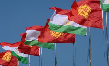 Парчами тоҷикистон ва қирғизистон