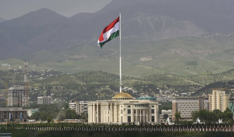 МИД Таджикистана: в Кыргызстане продолжается политика преследования таджикских граждан и этнических таджиков