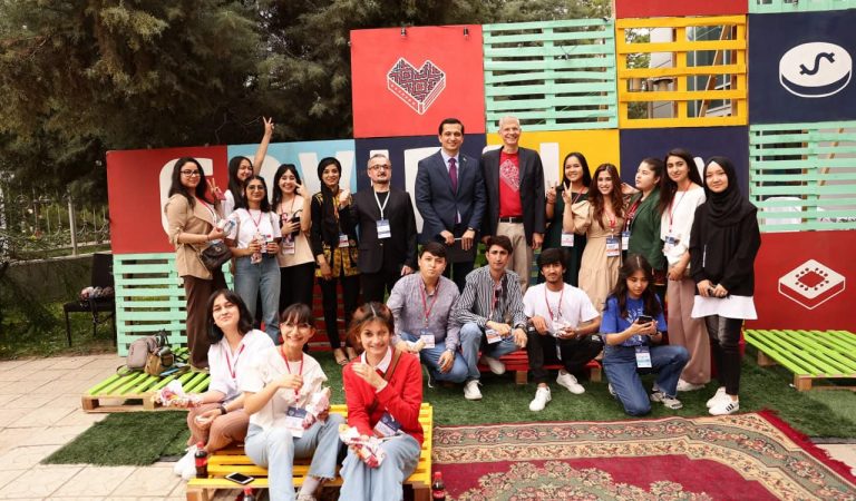 В Душанбе проходит Шестой Фестиваль Go Viral