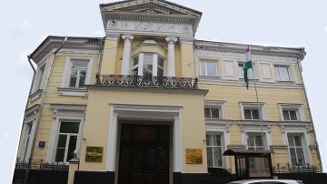 Сафорати Тоҷикистон дар ФР