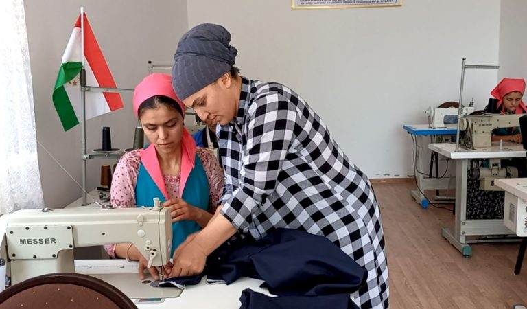 Что такое CEDAW, и какая от нее польза девочкам и женщинам Таджикистана