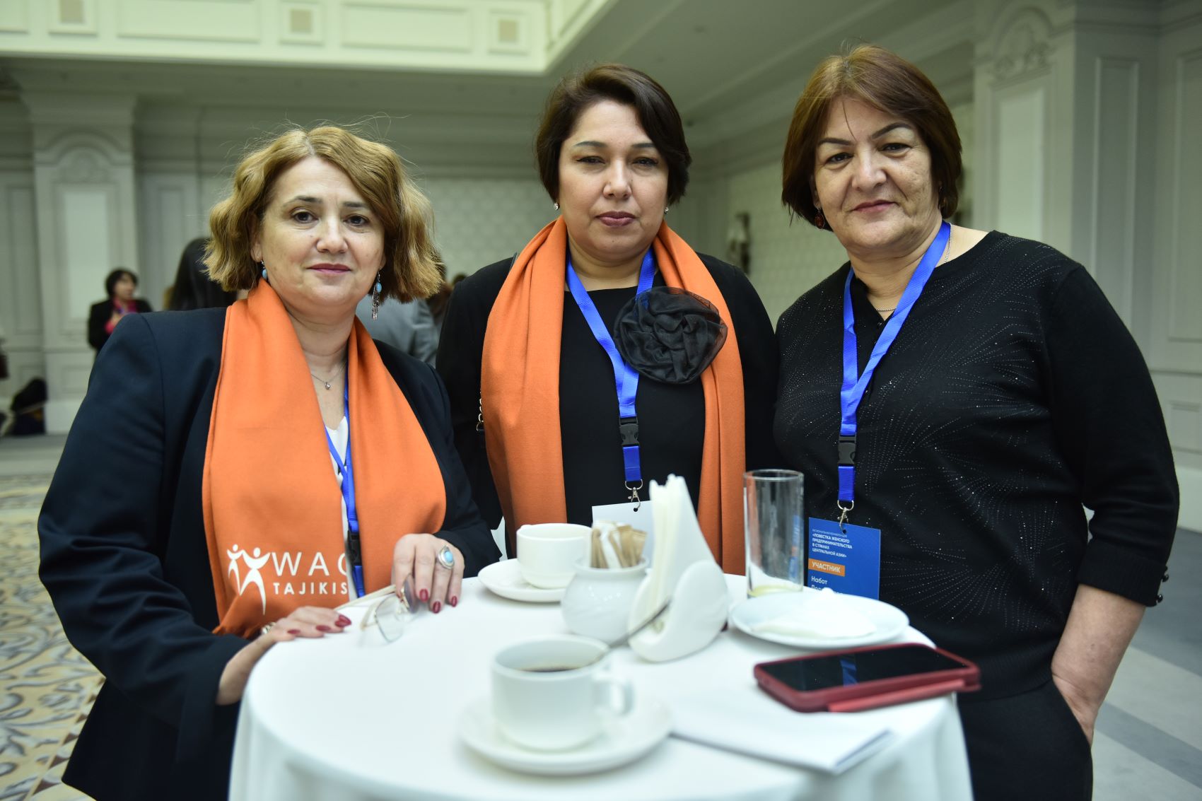 Таджикская делегация Фото с региональной конференции WAGE «Повестка женского предпринимательства в странах Центральной Азии»