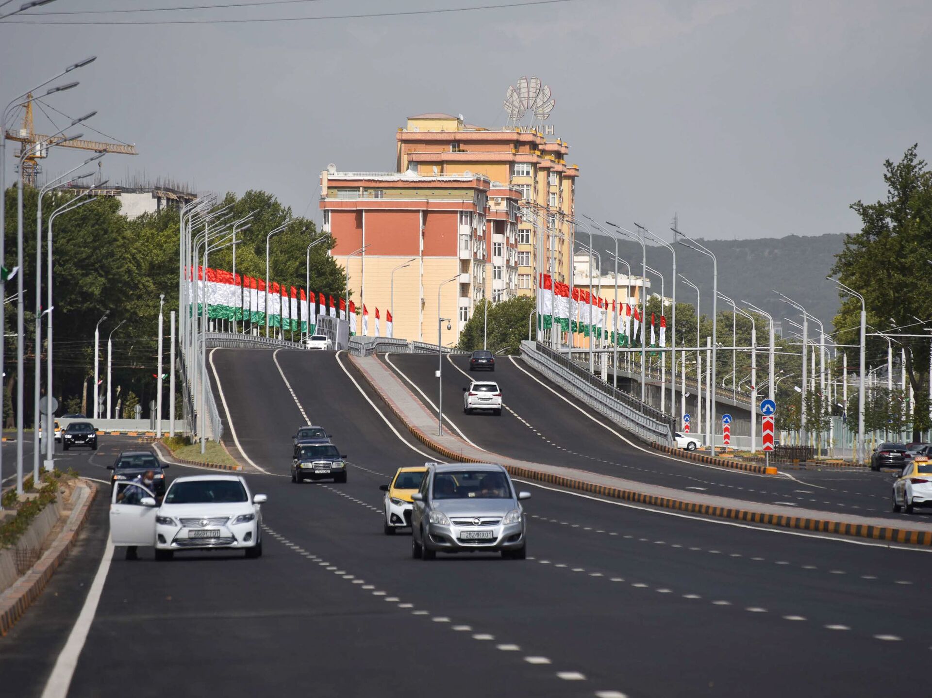 дороги в Душанбе