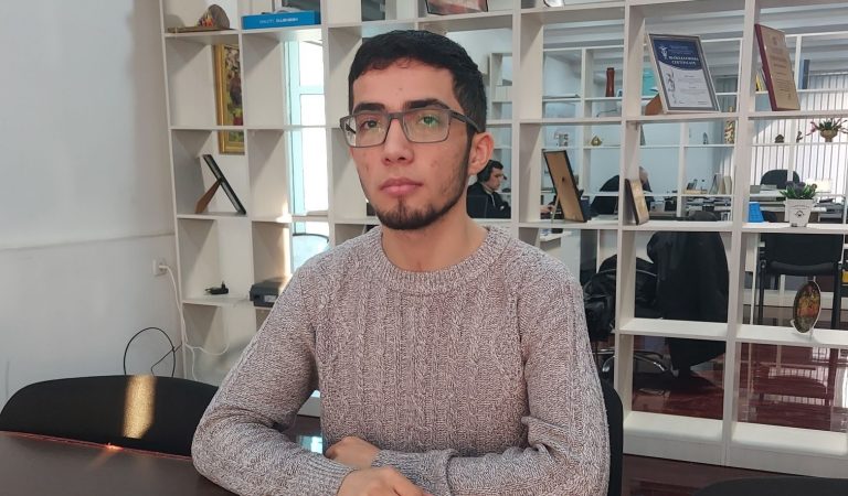 Как молодой программист из Душанбе выиграл 10 тыс. сомони в чемпионате по веб-разработке