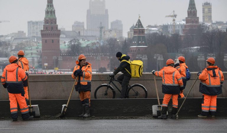 Ужесточение миграционной политики России — какие законы вступят в силу в 2025 году?