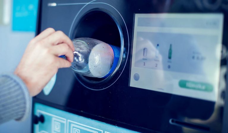 Молдова планирует внедрить систему залога и возврата тары. Как работает залоговая система для сокращения отходов
