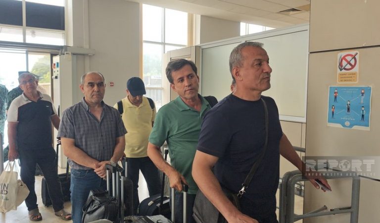 Чӣ тавр аз Эрон берун шудан мумкин? Сафорати Тоҷикистон шарҳ дод Чӣ тавр аз Эрон берун шудан мумкин? Сафорати Тоҷикистон шарҳ дод