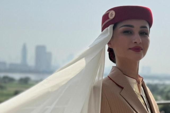“I’m from Tajikistan”! Тоҷикдухтаре дар ширкати “Emirates” “I’m from Tajikistan”! Тоҷикдухтаре дар ширкати “Emirates”