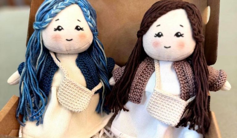 Игрушки, с которыми невозможно расстаться. Как таджичка создает куклы своей мечты