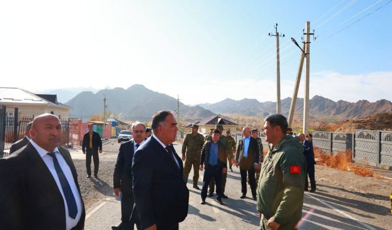 Роҳи Исфара-Чоркӯҳ-Ворух дубора кушода шудааст