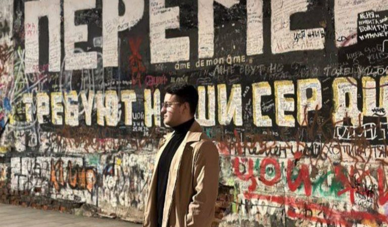 «Жизнь не по сценарию, а по зову сердца». Как таджикистанец запустил стартап вопреки непониманию окружающих