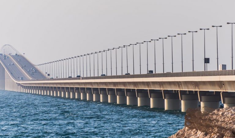 Пули Малик Фаҳд, ки Арабистони Саудиро ба Баҳрайн мепайвандад, баста шуд