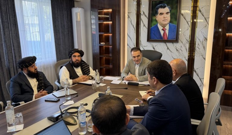 Дар Душанбе лоиҳаи минтақавии интиқоли нерӯи барқи “CASA-1000” баррасӣ шуд