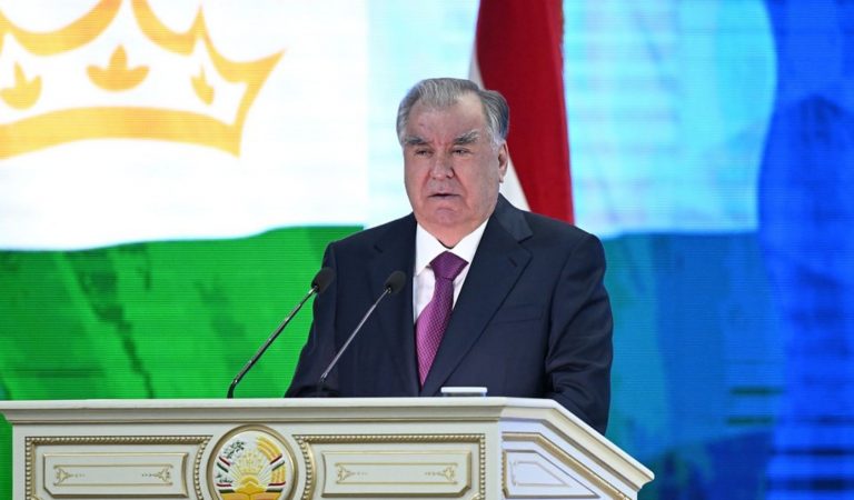 Президент супориш дод, ки истеҳсоли маҳсулоти ниҳоӣ афзоиш дода шавад